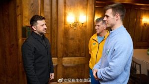 【喷嚏图卦20260215】铭记并不违规